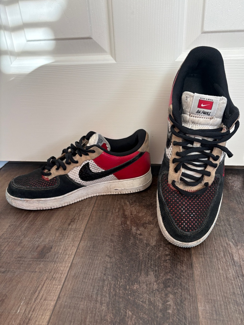 Nike Air Force 1 Alter & Reveal ‘07 LV8 Black/Red/Tan